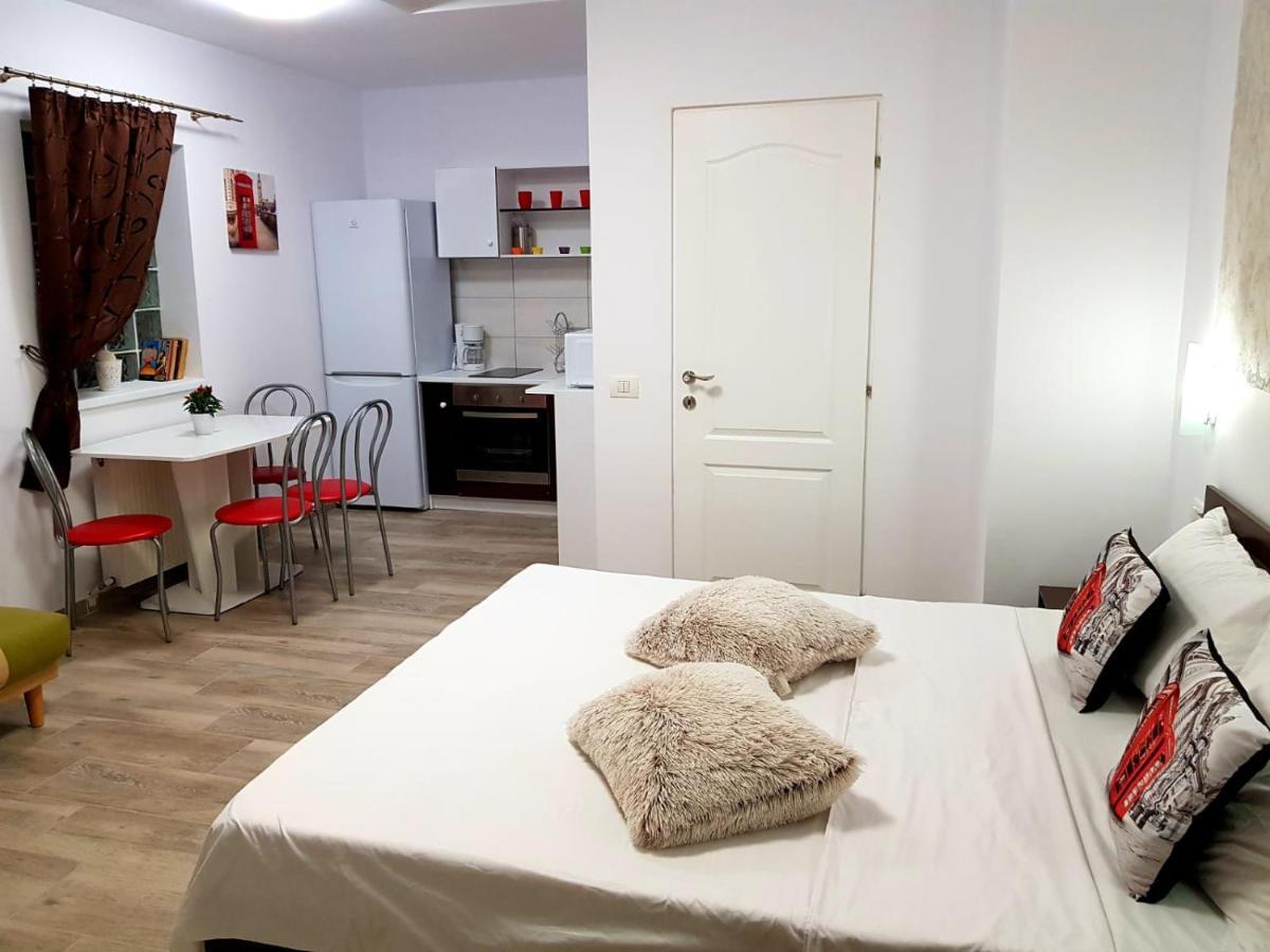 Studio Muncel Constanţa Buitenkant foto